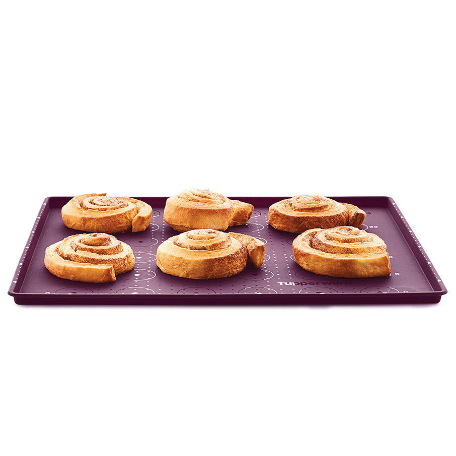 Silicone Baking Sheet with Rim - Image 5