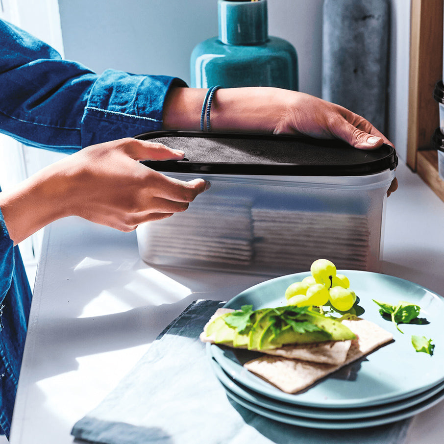 Tupperware? Modular Mates? Super Oval 2 | Food Storage Container - Image 2